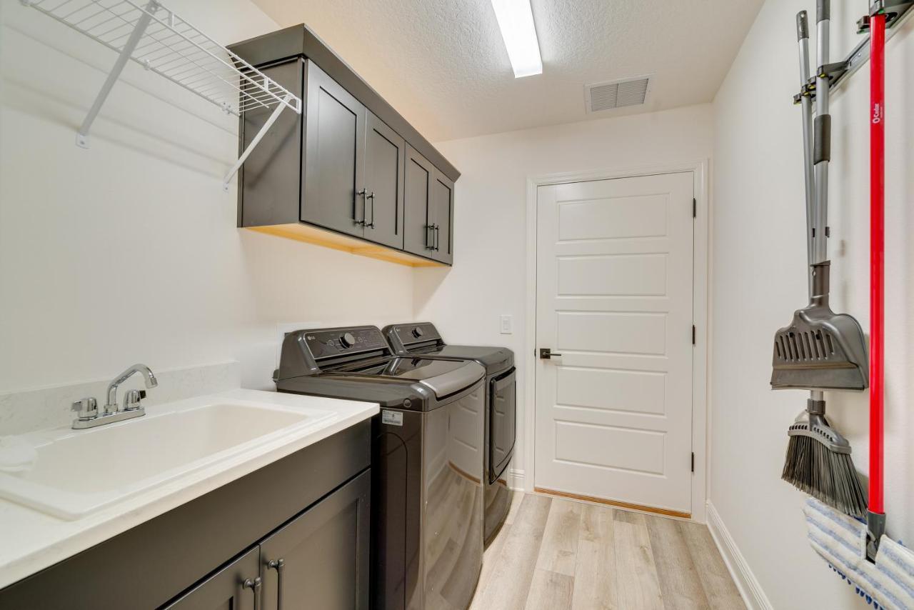 Updated Villages Retreat With Screened Patio! Leesburg Exterior foto